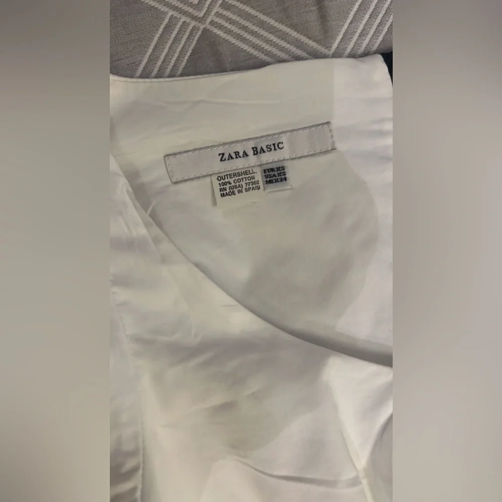Zara White Blouse with Puff Sleeves